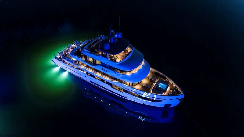 Never Say Never Again (Goga), 37 m yacht built by Benetti