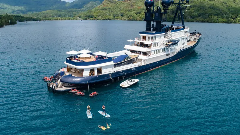 Arctic P, 87.6 m yacht converted from a working ship