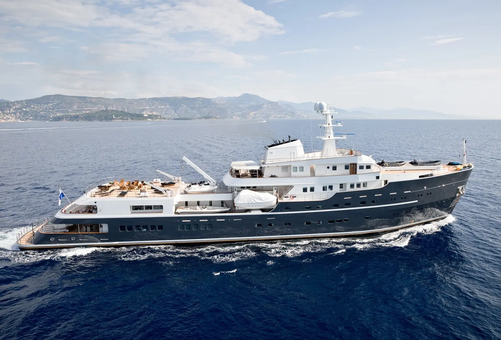 Legend, 77.4 m yacht converted from a 1974 tug by Icon Yachts