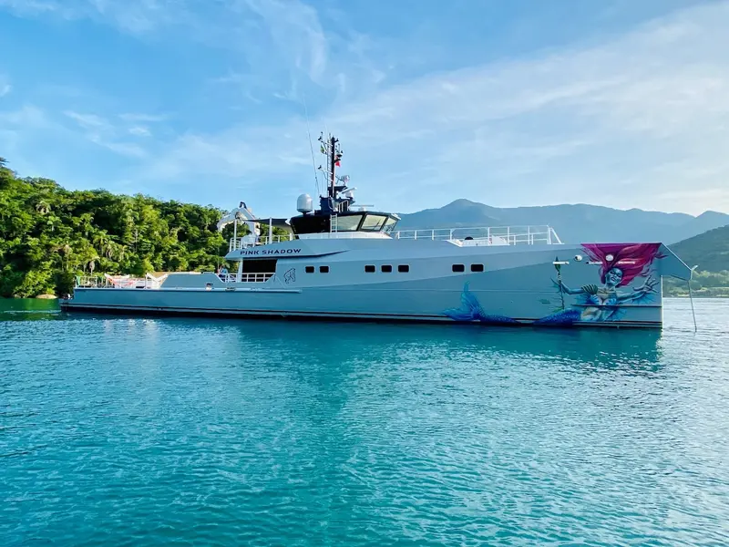 Bad Company Support, 45.6 m support vessel built by Damen Yachting