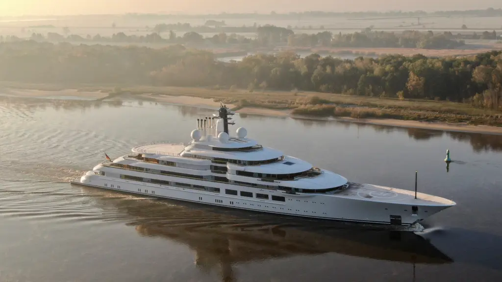 Scheherazade underway on a calm river at dawn, seen from above the starboard bow