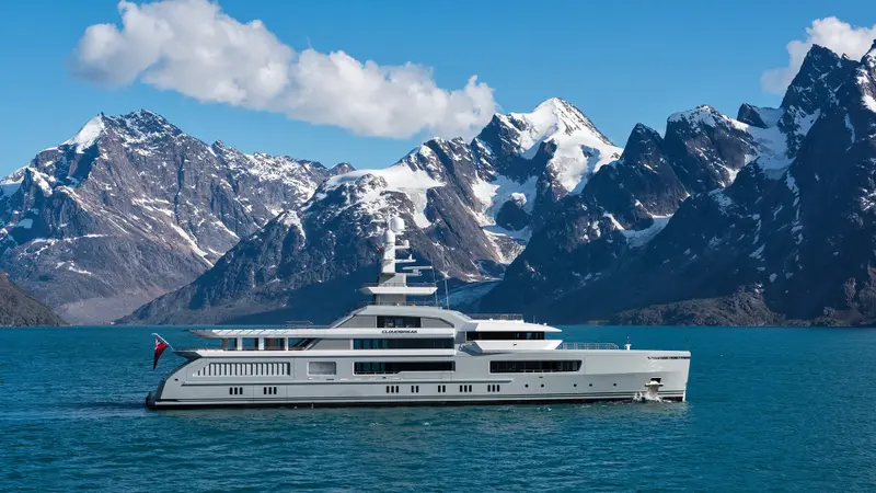 Cloudbreak yacht