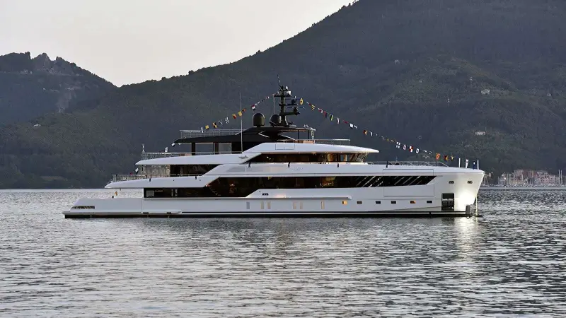 Almax yacht