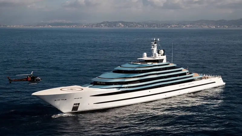 Kaos yacht